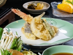 季節の天麩羅 | 榊原温泉　神湯館　お料理